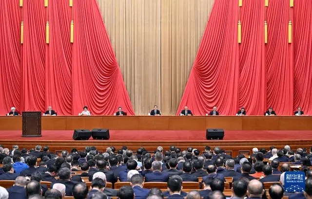 丁薛祥在全国科技大会和两院院士大会第二次全体会议上强调 锚定战略目标 抓好重点任务 确保如期建成科技强国