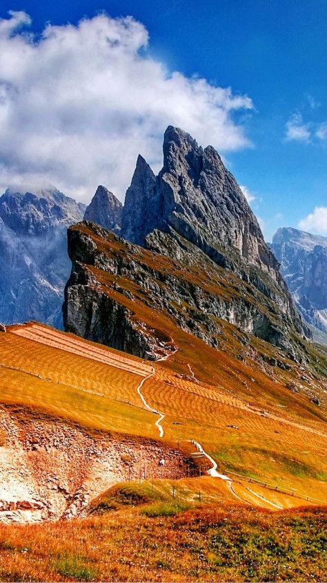 唯美大山自然风景高清图片壁纸