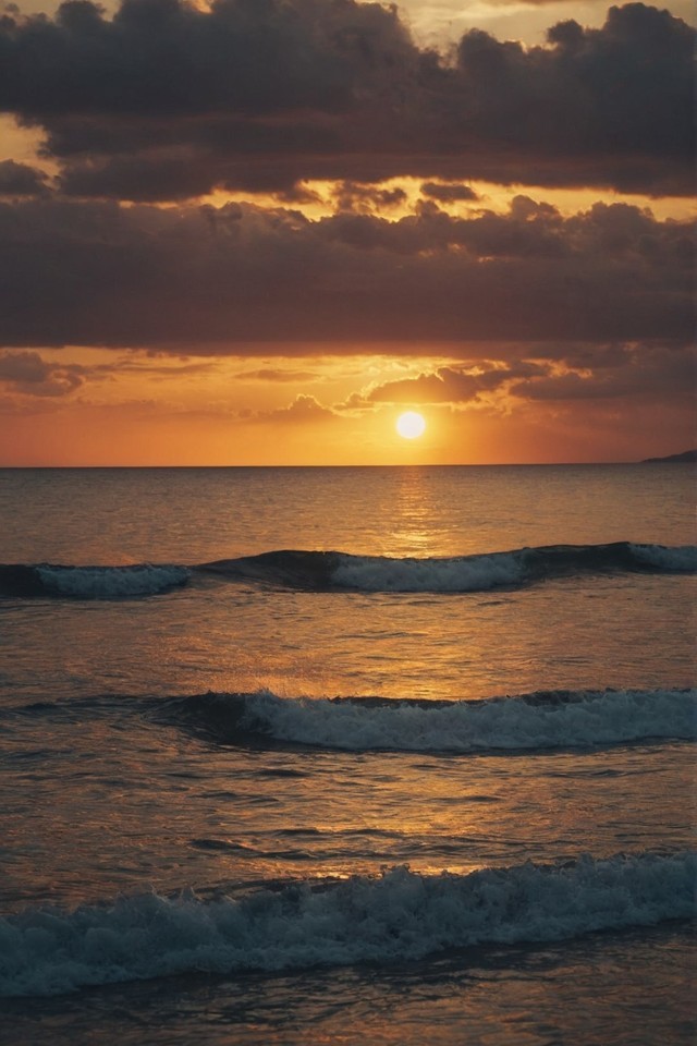 高清夕阳下的海面风景壁纸