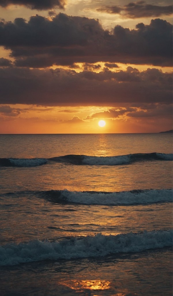 高清夕阳下的海面风景壁纸