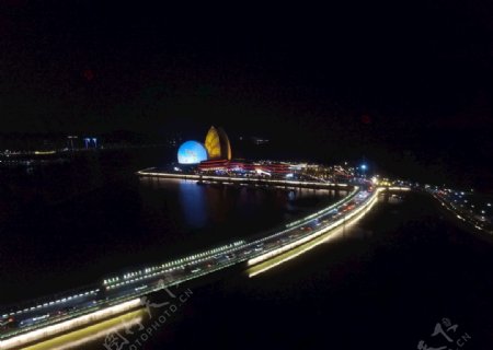 航拍珠海日月贝夜景图片