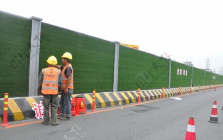 市政道路地铁施工围栏现场图片