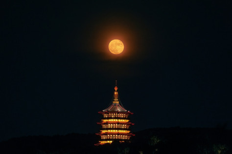6K杭州雷峰塔超级月亮升起延时