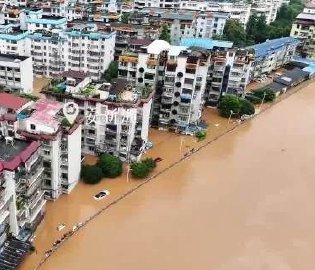 航拍桂林洪水