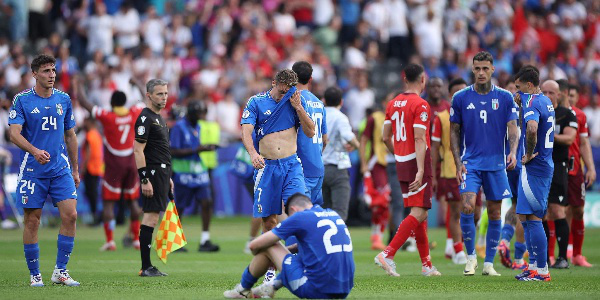 欧洲杯-瑞士2-0淘汰卫冕冠军意大利