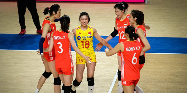 香港站开门红!中国女排3-0保加利亚