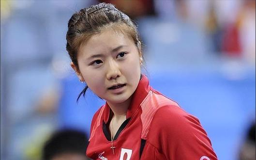 日本乒乓球天才美少女与中国的不解之缘，更是球迷口中可爱的“爱酱”小哭包