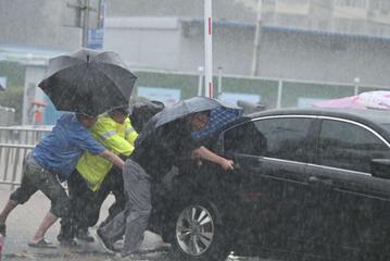 暴雨天气要掌握的安全行车和雨后车辆保养的常识