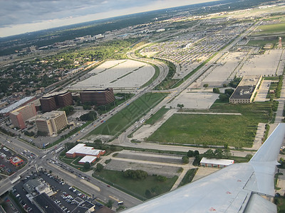 机场和飞机喷射跑道商业交通技术游客客机地面行李旅行图片