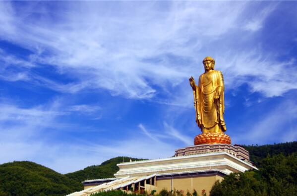 中国十大最高佛像排名-灵山大佛上榜(无锡城市标志)
