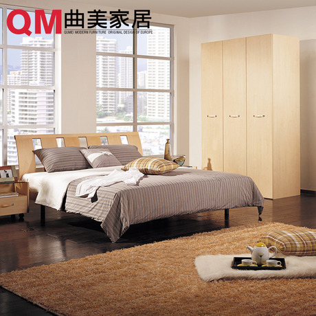 曲美家具木质三门衣柜QM051WG6002-1