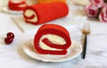 红曲粉就能调出正红色的红丝绒蛋糕卷
