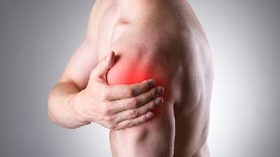 肩胛骨酸痛吃什么好的快 四种食物解决疼痛问题