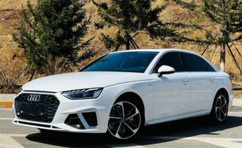 奥迪 A4L 2023款 40 TFSI 时尚动感型