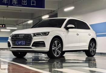 奥迪 Q5L 2018款 40 TFSI 荣享时尚型 国VI