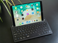 iPad绝配：雷柏XK100无线蓝牙键盘图赏