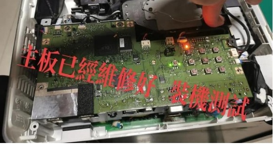 明基W1070+投影仪拆解维修过程 有需要的千万不要错过