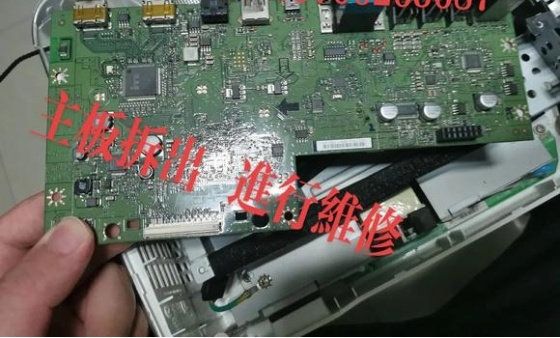 明基W1070+投影仪拆解维修过程 有需要的千万不要错过