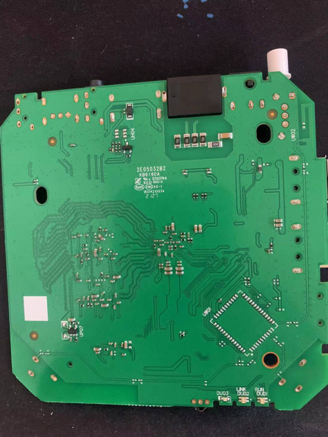 E900V21C线刷两个红灯，卡到开机界面