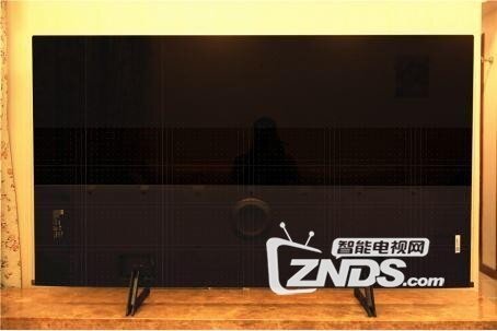 TCL C10双屏QLED电视对比红米电视，同是70寸这差距有点大！