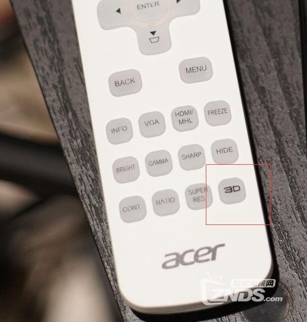 最便宜属他们  Acer V9800和V78504k投影机评测