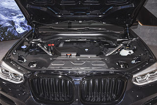 xDrive 25i M运动曜夜套装