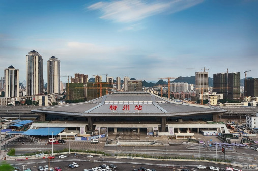扩建中的柳州火车站