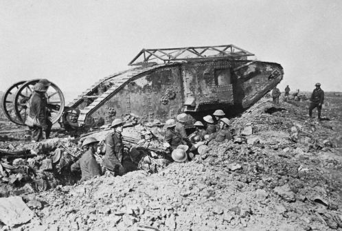 1916年英军使用的MARKI型坦克