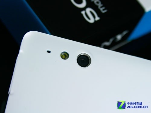 9.8mm+1GHz双核+IP67三防 索尼ST27i评测 