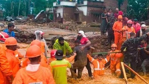 印度喀拉拉邦山体滑坡死亡人数升至120人