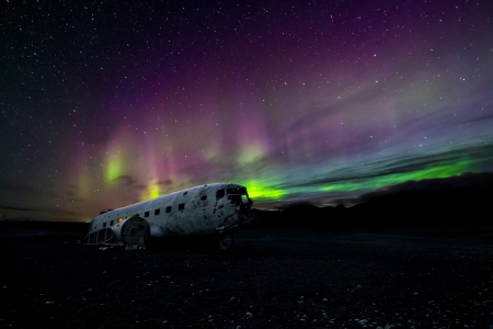 晚上与紫色的天空 极光 <font color='red'>星空</font> 4k风景壁纸