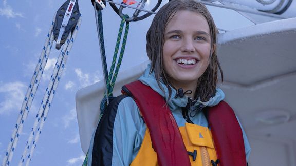 16岁女孩独自航海全球！直面恐惧，一般人做不到！