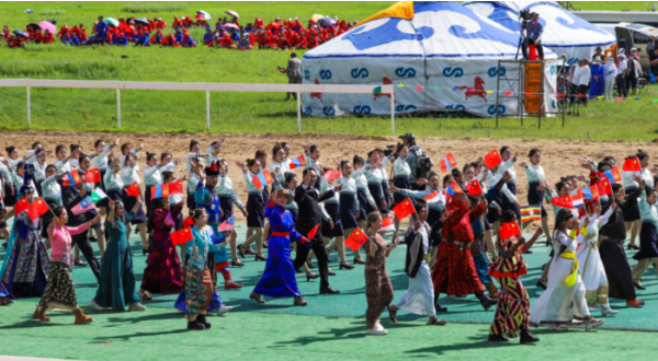 内蒙古自治区兴安盟那达慕：从民族走向国际的草原盛会