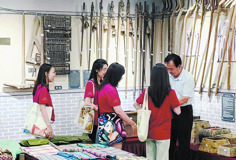  中国人民大学学生在丹阳街道进行“治国理政”实岗锻炼