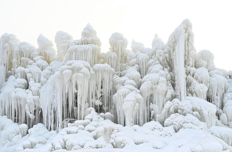 冰挂美景 水晶世界