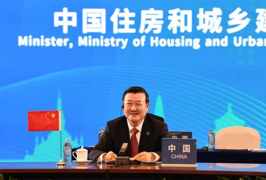 首届中国—东盟建设部长圆桌会议在南宁举行