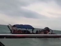 湛江：锚链断裂渔船失控 海警紧急救助