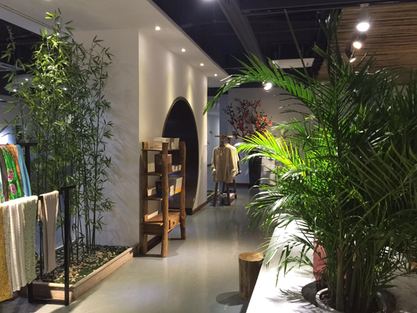 衣植自然店铺展示