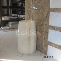 玉石柱盆 White onyx pedestal basin