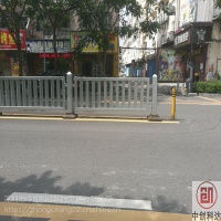 厂家直供马路分隔栏 路中乙型护栏 深圳港式护栏