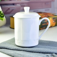 达美瓷业带盖陶瓷商务茶水杯 办公家用骨瓷马克杯白胎活动礼品