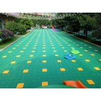 悬浮式拼装地板 篮球场塑胶地板 幼儿园拼接地垫 防滑悬浮地板