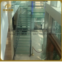 供应玻璃楼梯大型商场楼梯钢结构楼梯铁艺楼梯