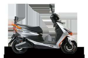 绿能摩范-T72V至尊版电动摩托车官方图片