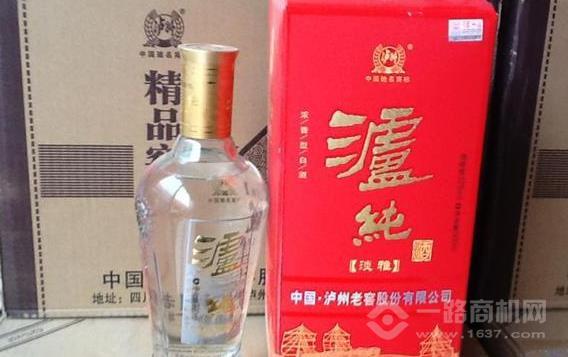 泸纯白酒加盟