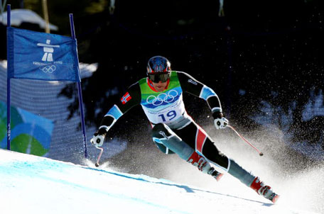 高山滑雪男子超级大回转 斯文达尔夺冠
