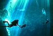 水下拍玛雅祭祀神秘深坑