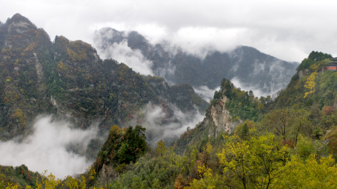 翠谷( 李子雄 摄)