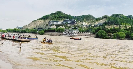 情系水清岸绿 守护河湖安澜