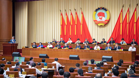 Des conseillers politiques chinois discutent du développement d'une économie de marché socialiste de haut niveau